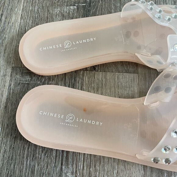 Chinese Laundry Light Pink Jelly Sandals - Size: 9 - Picture 3 of 6